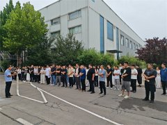 公司組織開展“一專多元”消防實操培訓活動